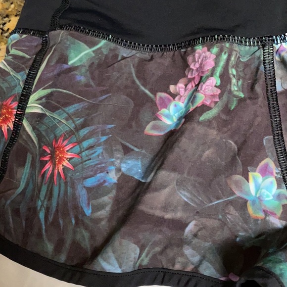 Floral Lulu Lemon Athletic Shorts - Picture 2 of 2